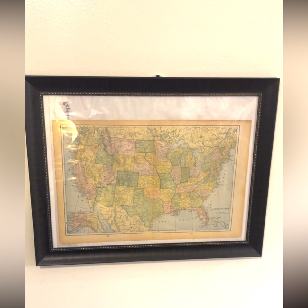 Antique map of United States from the 1800’s. Even shows Indian territories.